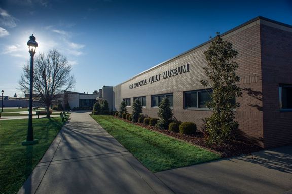 national-quilt-museum-building