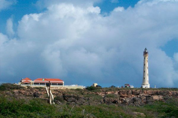 visit-aruba-california-lighthouse
