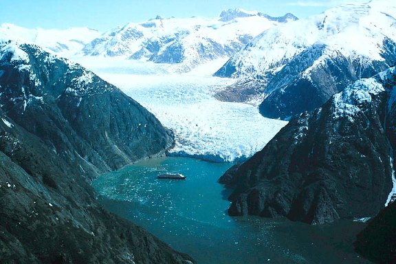 HAL-tracy-arm-fjords