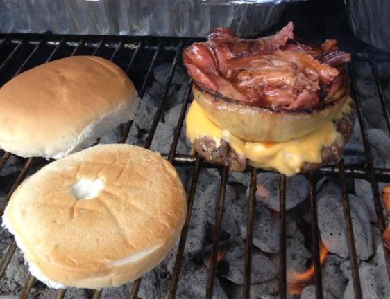 off-the-grid-grilled-angus-cheeseburger-topped-onion-pulled-pork