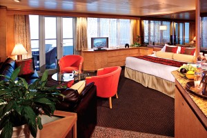 HAL-Veendam Up close and personal look at Holland America Line