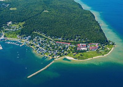 American Cruise Lines River Cruise - Buffalo to Milwaukee