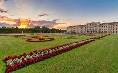 Uniworld Boutique River Cruises River Cruise - Prague to Vienna