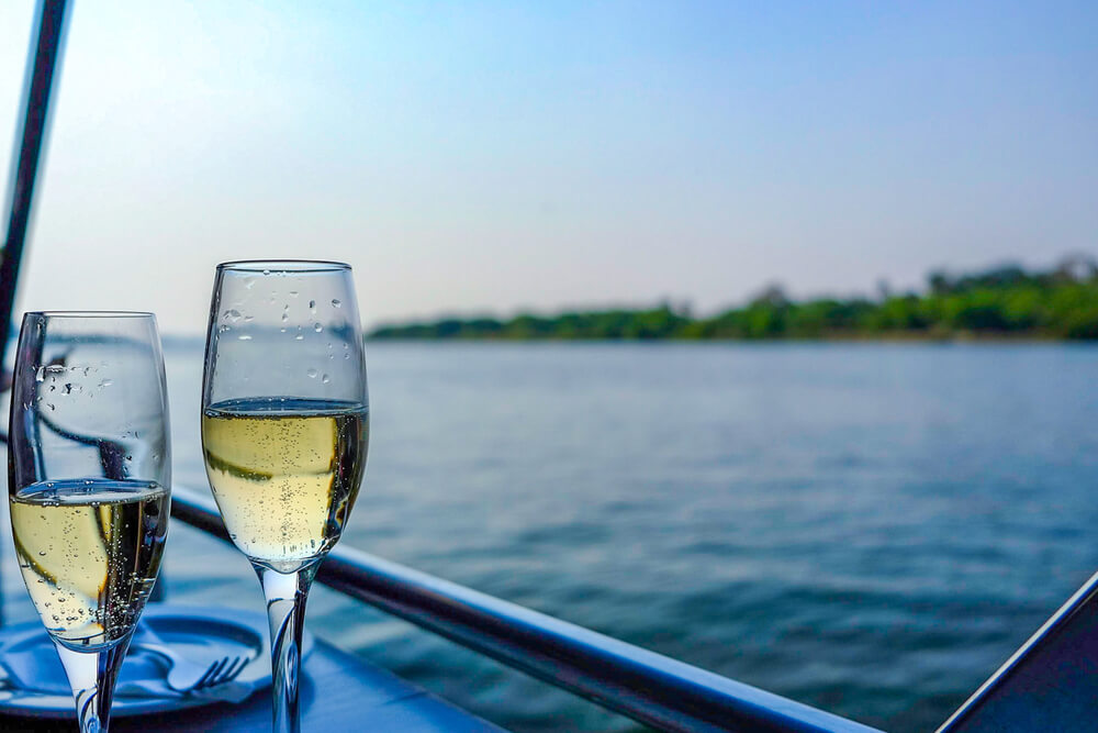 how to dress for a european river cruise