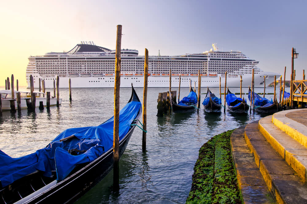 Mardi Gras Cruise Ships 