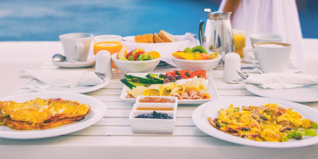 What's Included On A Cruise | CruiseExperts.com