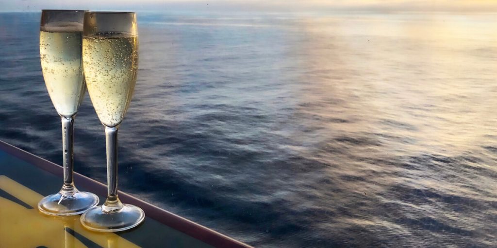 Norwegian Spirit Cruise Ship | CruiseExperts.com